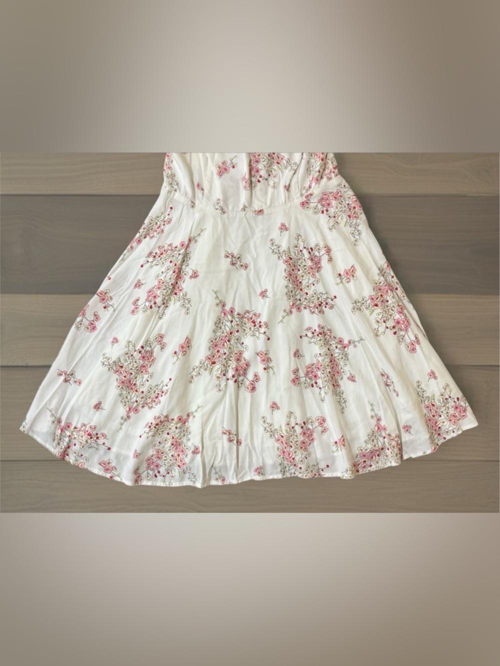 🌸 Old Navy White Cami Dress w/ Floral Print~Women’s Sz Sm~Spaghetti Straps~Lined - Picture 3 of 15